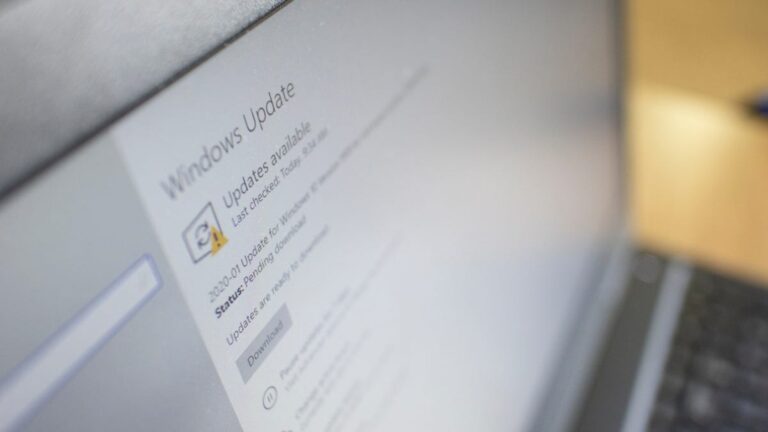 Comment gérer les mises à jour WSUS avec BatchPatch – CloudSavvy IT
