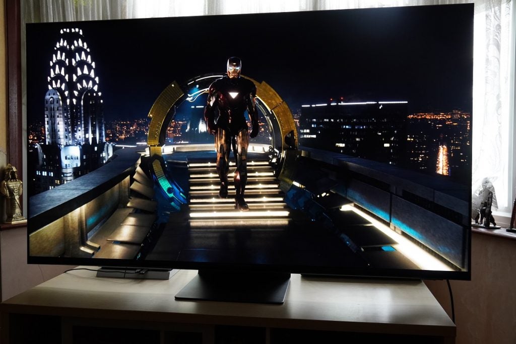 Avengers en 4K HDR sur Samsung QE65QN94A
