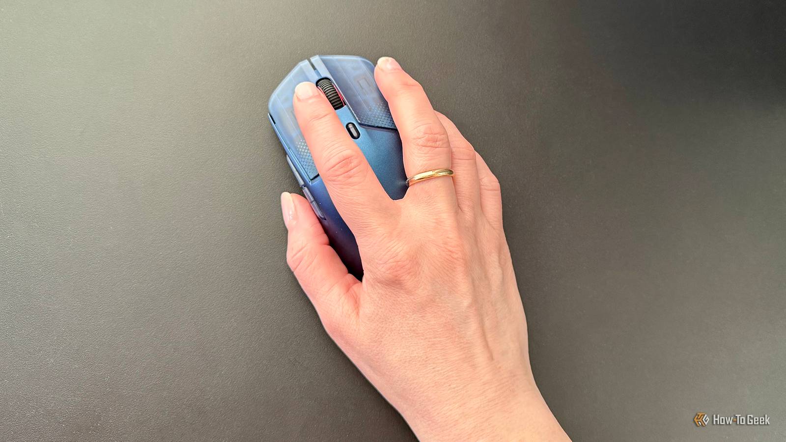 Hand on HyperX Pulsefire Haste 2 S Wireless Gaming Mouse.