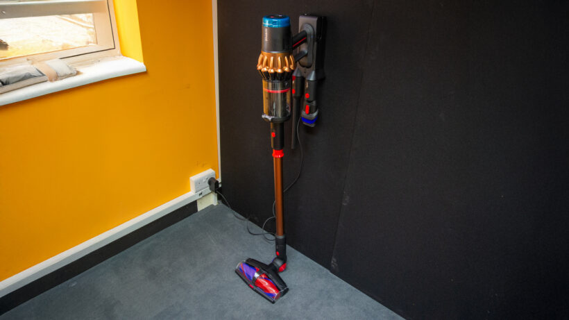 Dyson V16 Piston Animal Hero