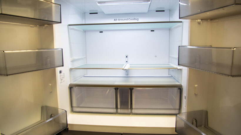 Samsung RM70F67RDR Section de réfrigérateur