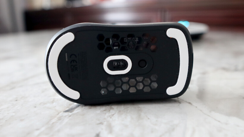 Dessous - Sony Inzone Mouse-A