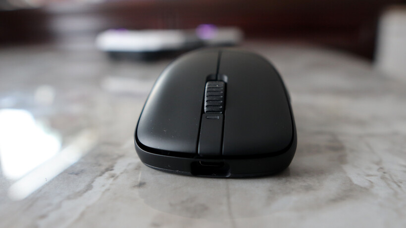 Avant - Souris Sony Inzone-A