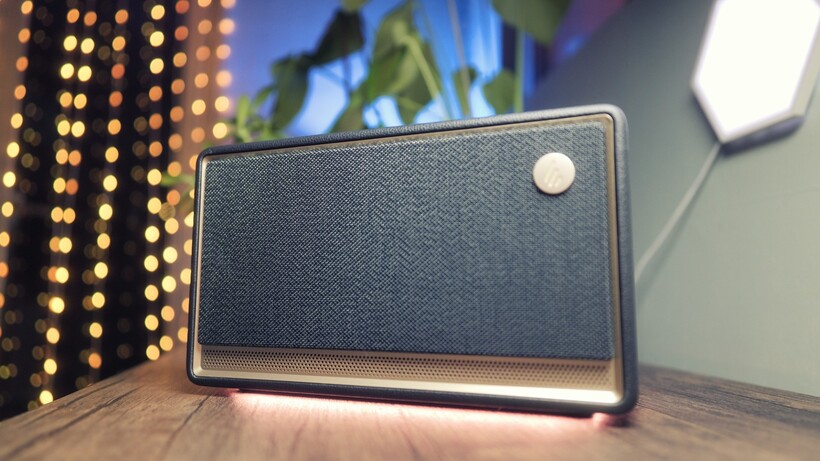 Vue latérale de l'Edifier ES300