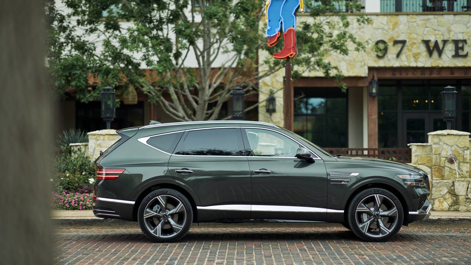 Le SUV de luxe coréen de taille moyenne qui s'attaque à BMW et Mercedes