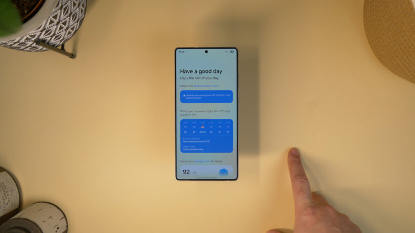 Galaxy S25 Ultra - de haut en bas - maintenant briefing