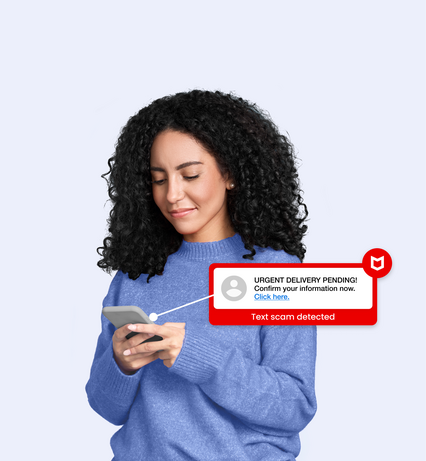 Image montrant des alertes d'arnaque McAfee sur votre téléphone