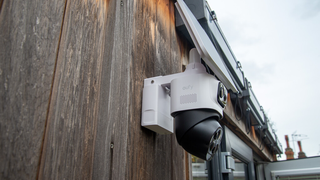 EufyCam S4 installé avec batterie