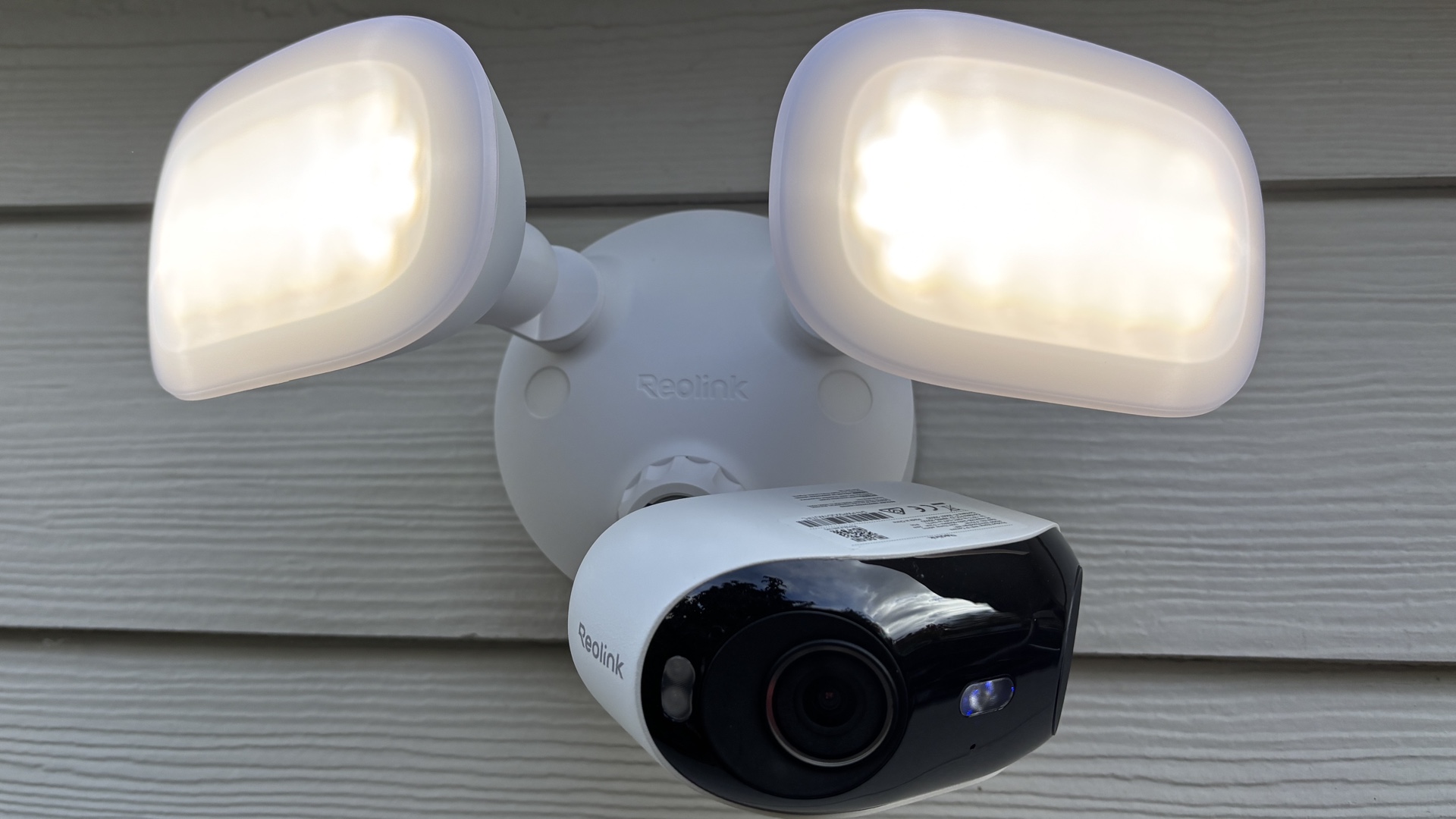 Examen du WiFi Reolink Elite Floodlight