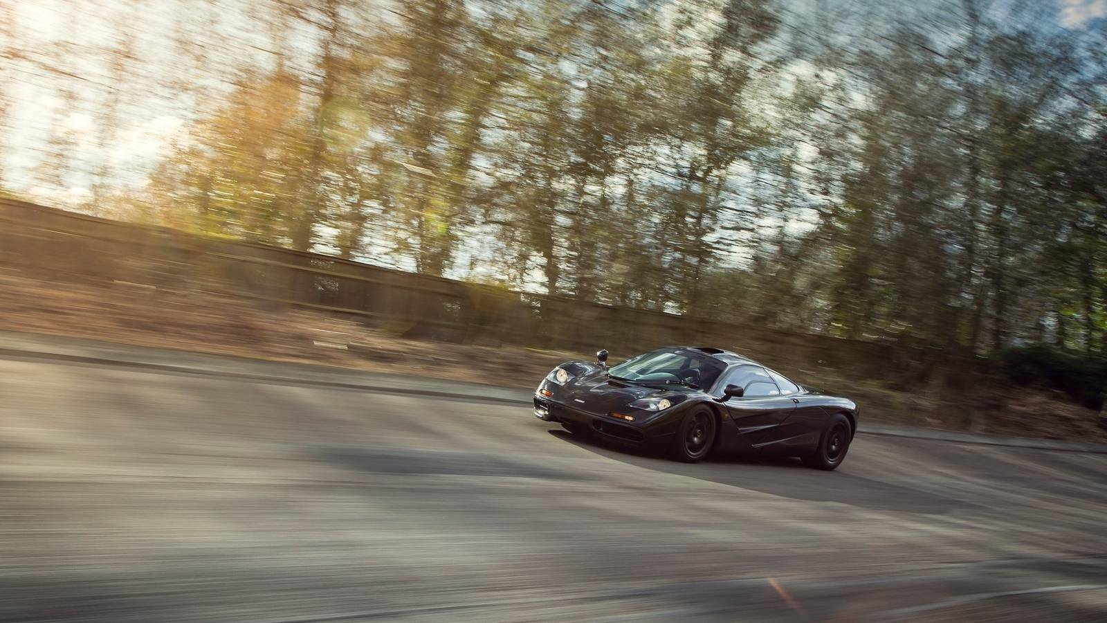 La voiture V-12 atmosphérique la plus rapide jamais construite