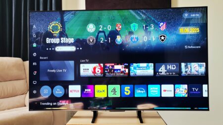 Style de vie du téléviseur Hisense 65U7Q Pro