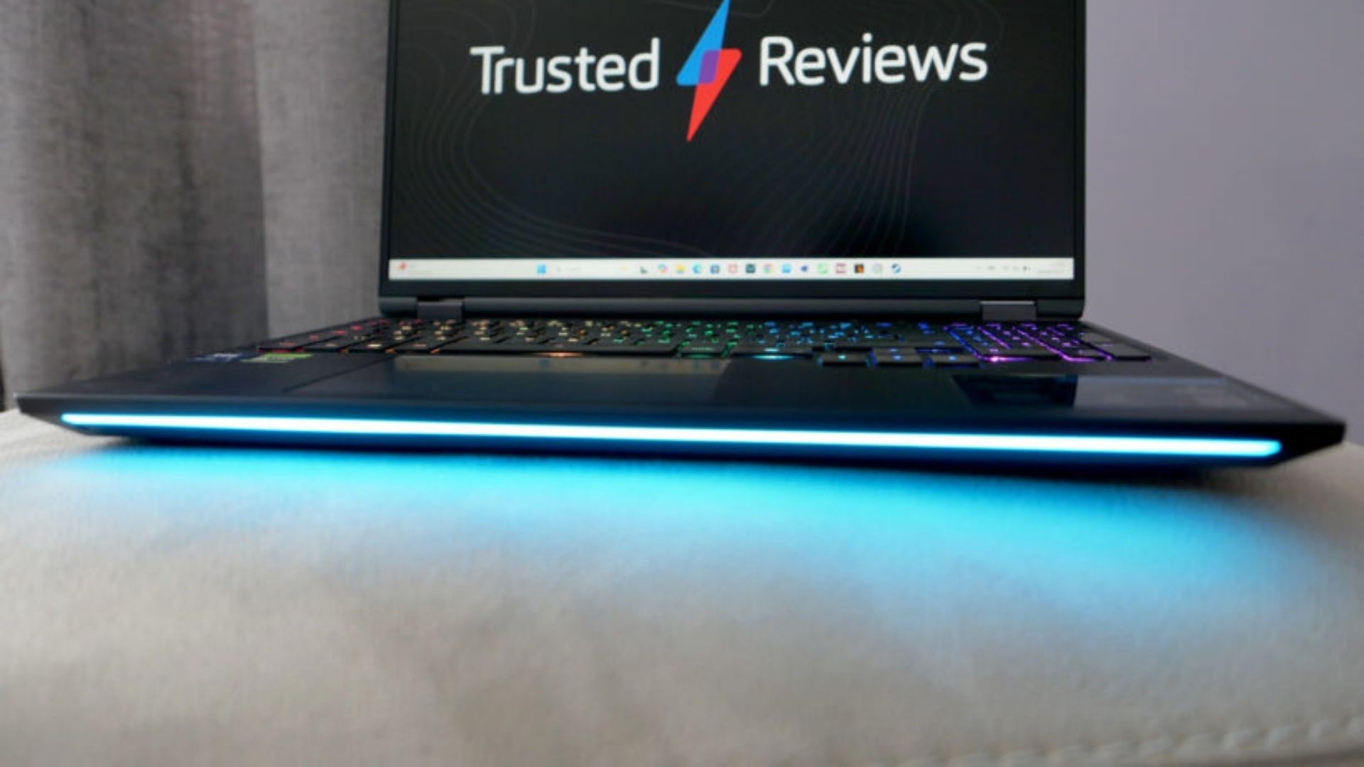 Ce puissant ordinateur portable de jeu Medion est en baisse de 700 £ pour le Cyber ​​​​Monday