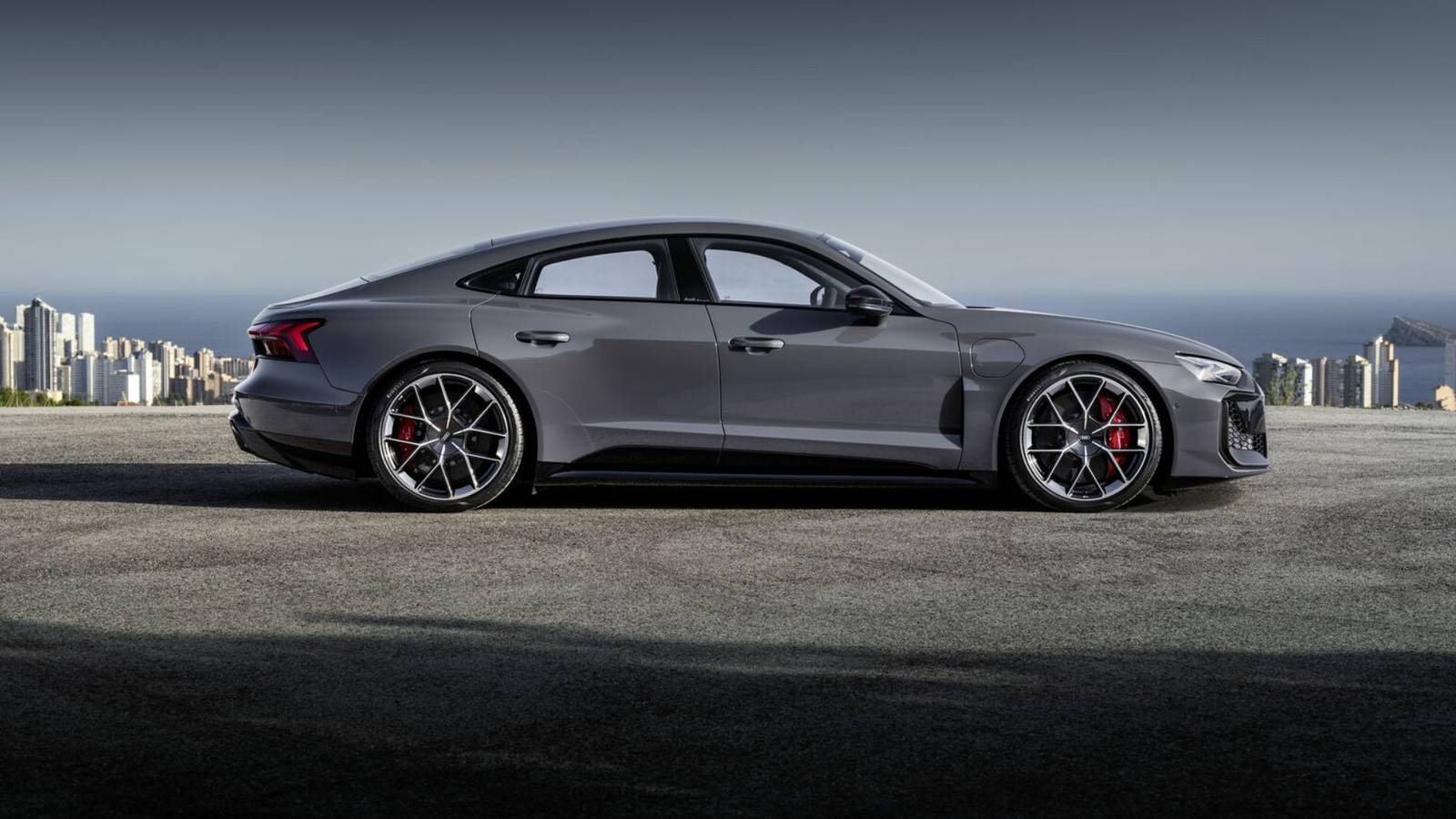 Des voitures de luxe qui ressemblent à des supercars sans le prix des supercars