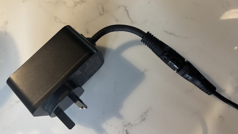 Examen des guirlandes lumineuses extérieures Philips Hue Festavia Globe