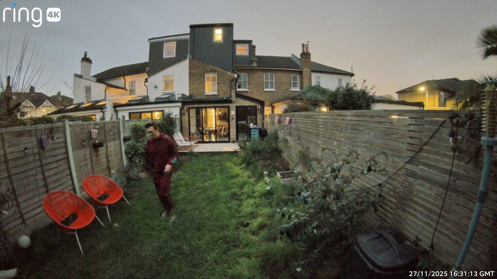 Échantillon de crépuscule Ring Outdoor Cam Pro