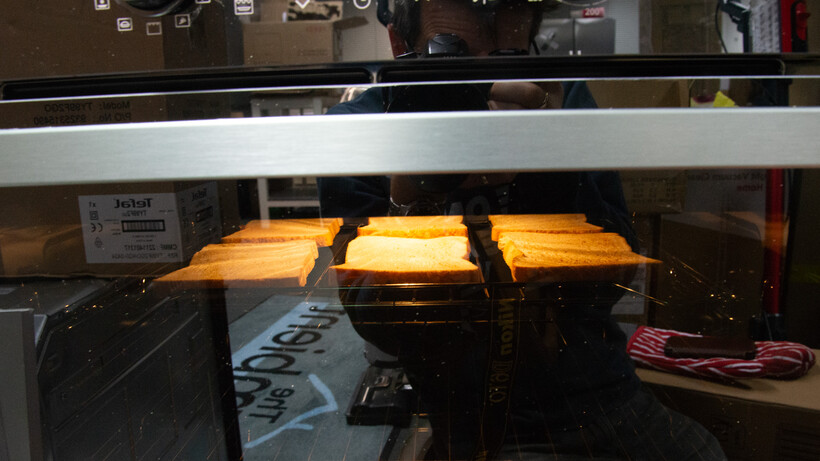 Fenêtre Hisense BI624CBPGUK