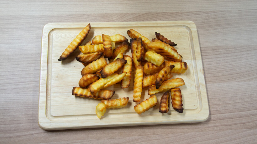 Puces Hisense BI624CBPGUK