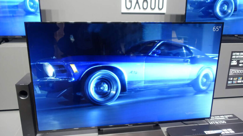 Panasonic TV 2019Un logo Netflix à gauche marqué comme gagnant et un haut-parleur Sonos à droite marqué comme perdant