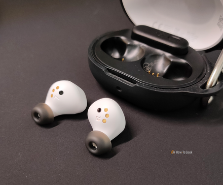 Les SteelSeries Arctis GameBuds.