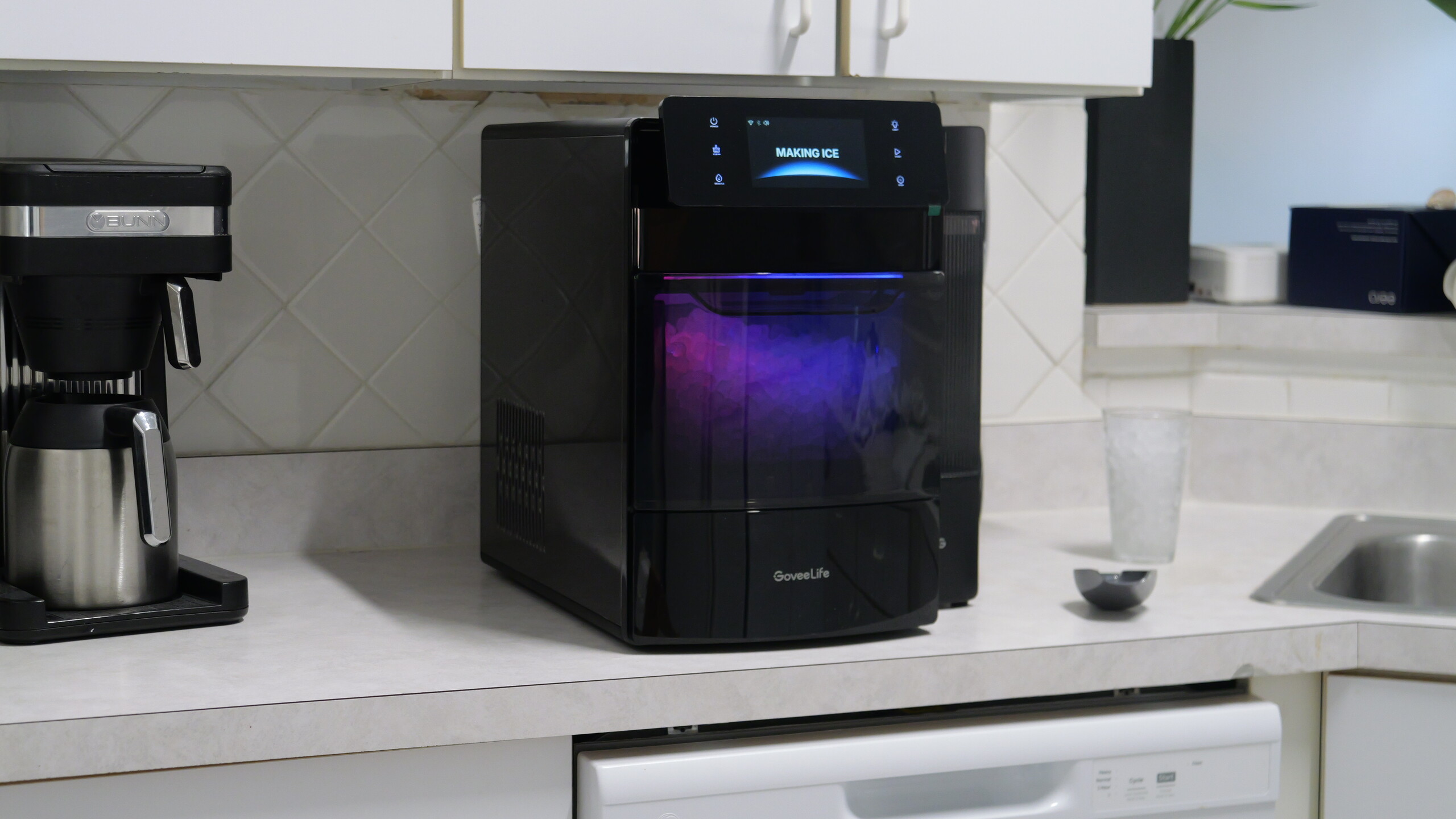 Examen de la machine à glaçons GoveeLife Smart Nugget Pro