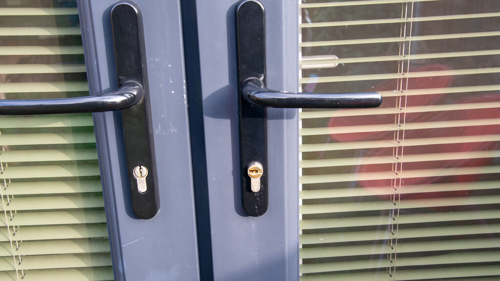 Serrure Ultion Nuki 2025 de l'extérieur