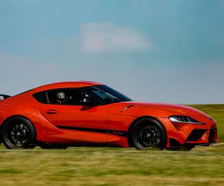 Plan d'action latéral d'une Toyota GR Supra 2024