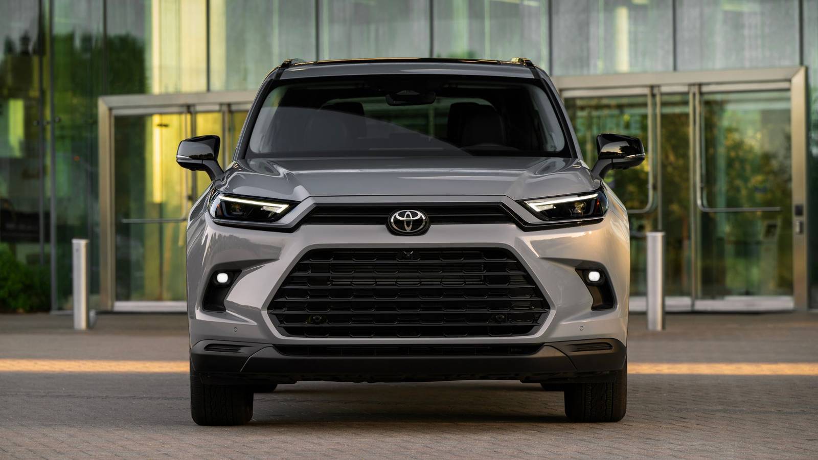 Ce SUV Toyota à trois rangées obtient un meilleur MPG que certaines berlines