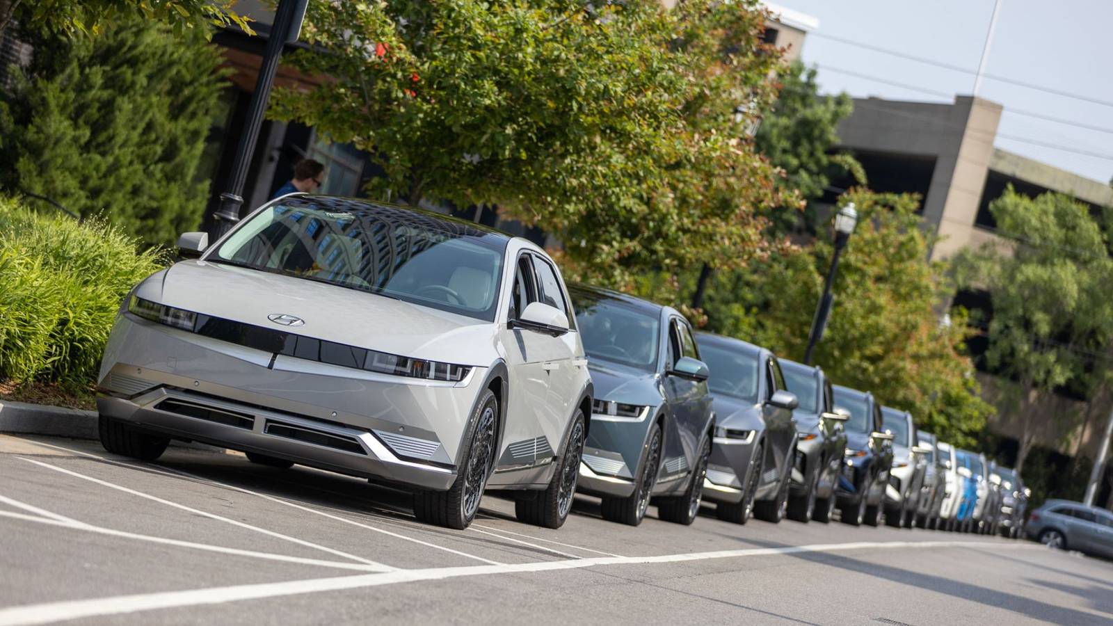 Pourquoi devriez-vous vendre votre véhicule électrique maintenant avant que sa valeur ne chute