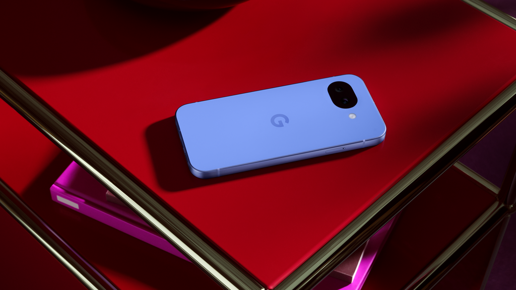 Le Pixel 10a est là, mais vous devriez probablement acheter le Pixel 9a