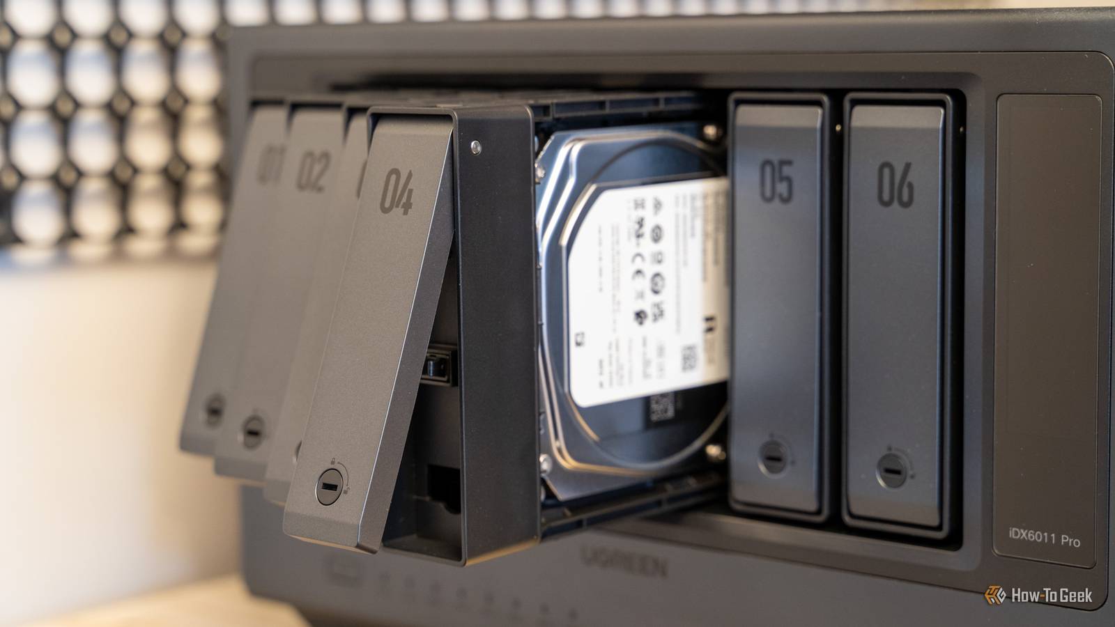Pourquoi les centres de données IA accumulent tous les disques durs du marché