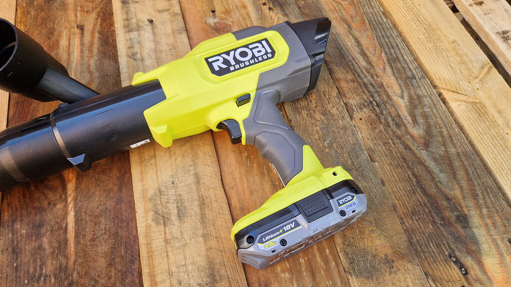 Batterie et contrôle Ryobi RY18BLCXA-125