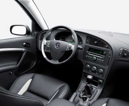 Intérieur de la Saab 9-5 2006