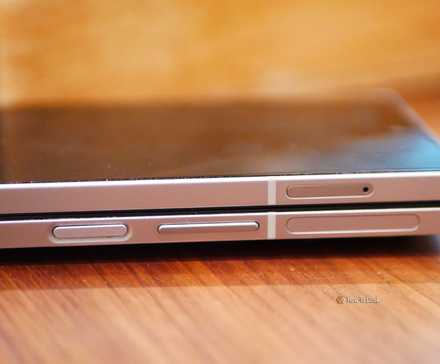 Les boutons latéraux d’un Samsung Galaxy Z Fold 6.