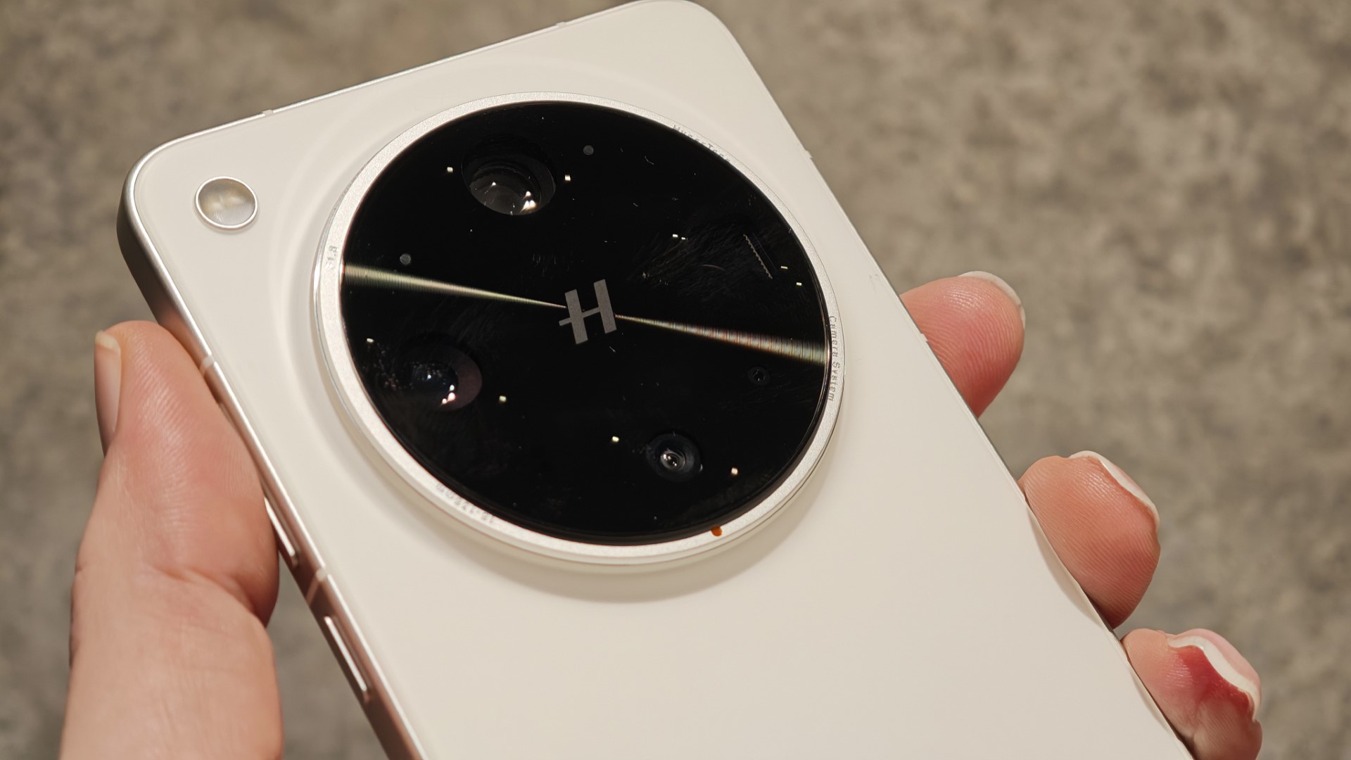 L’Oppo Find X9 Ultra pourrait être doté d’une sérieuse mise à niveau du zoom