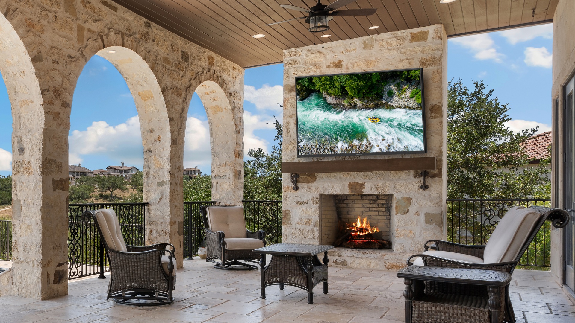 Le dernier effort de SunBriteTV est un challenger pour la Samsung Terrace