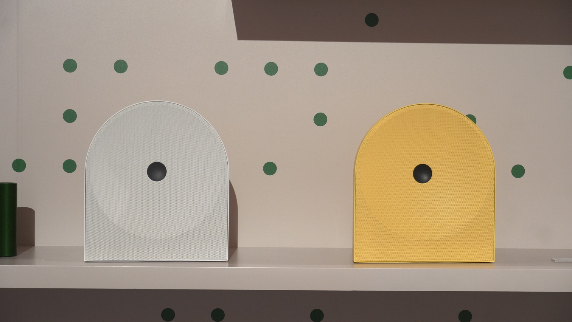 Le dernier haut-parleur intelligent de Samsung, rivalisant avec Sonos, ne prend pas en charge une fonctionnalité clé de Spotify