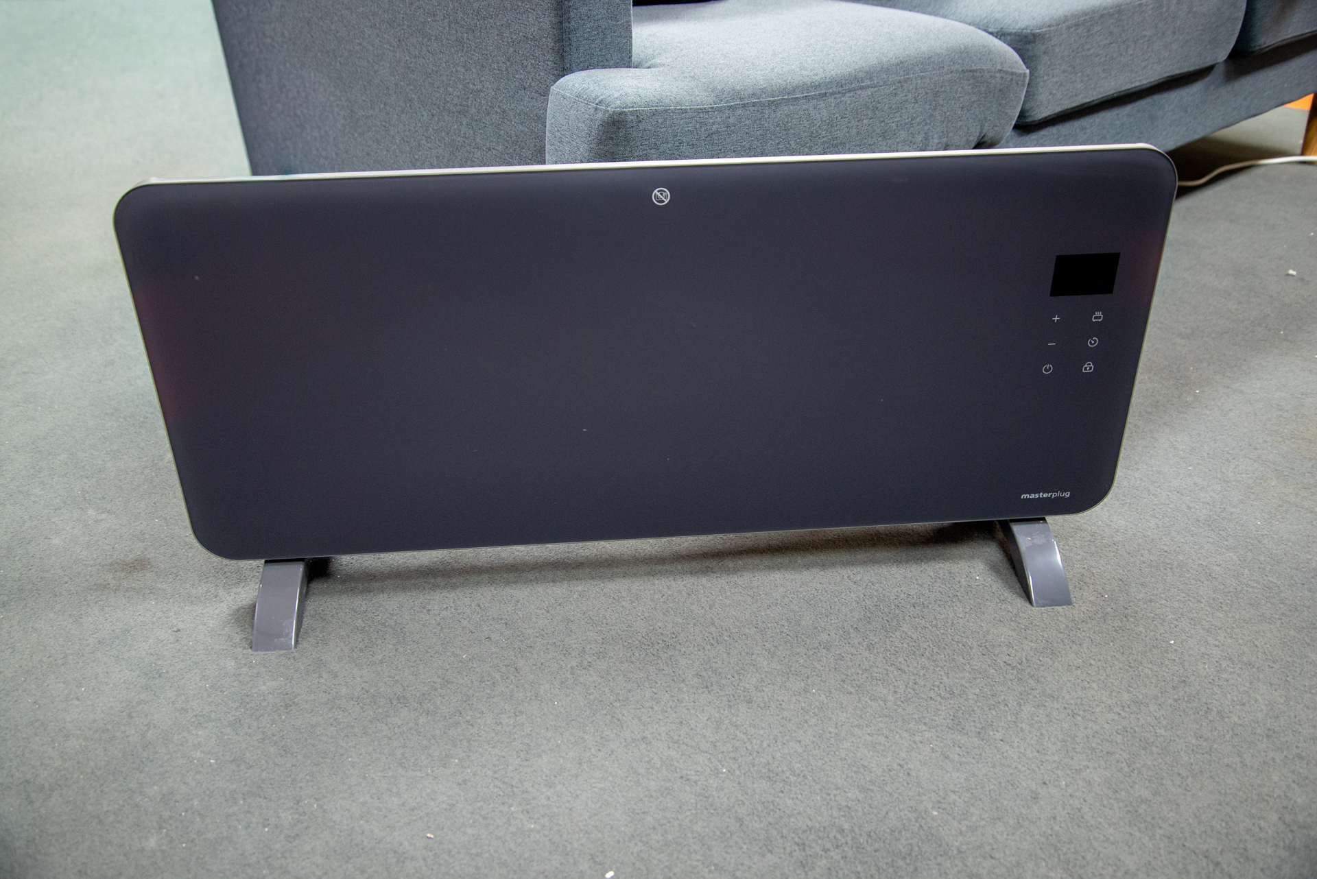 Examen du panneau chauffant en verre noir MasterPlug Auraline