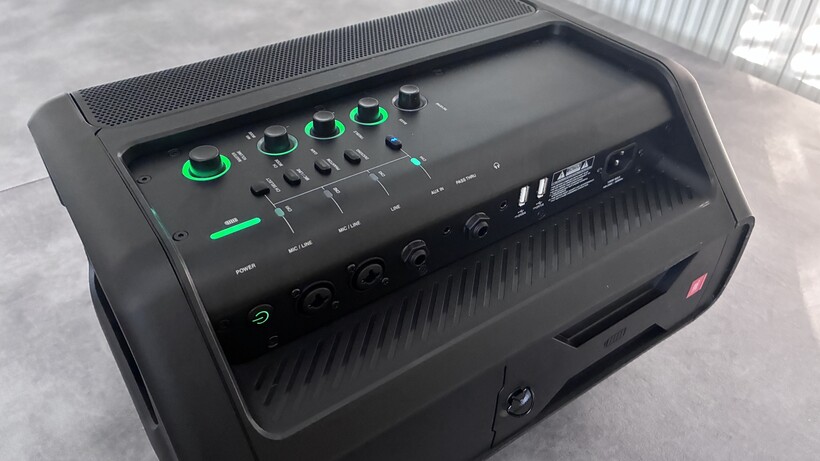 JBL EON One Table de mixage compacte