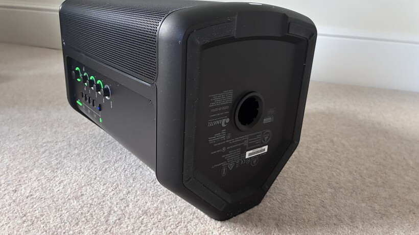 Port de basse compact JBL EON One