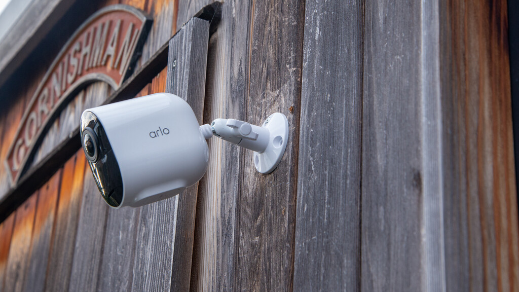 Vue latérale de l'Arlo Ultra 3