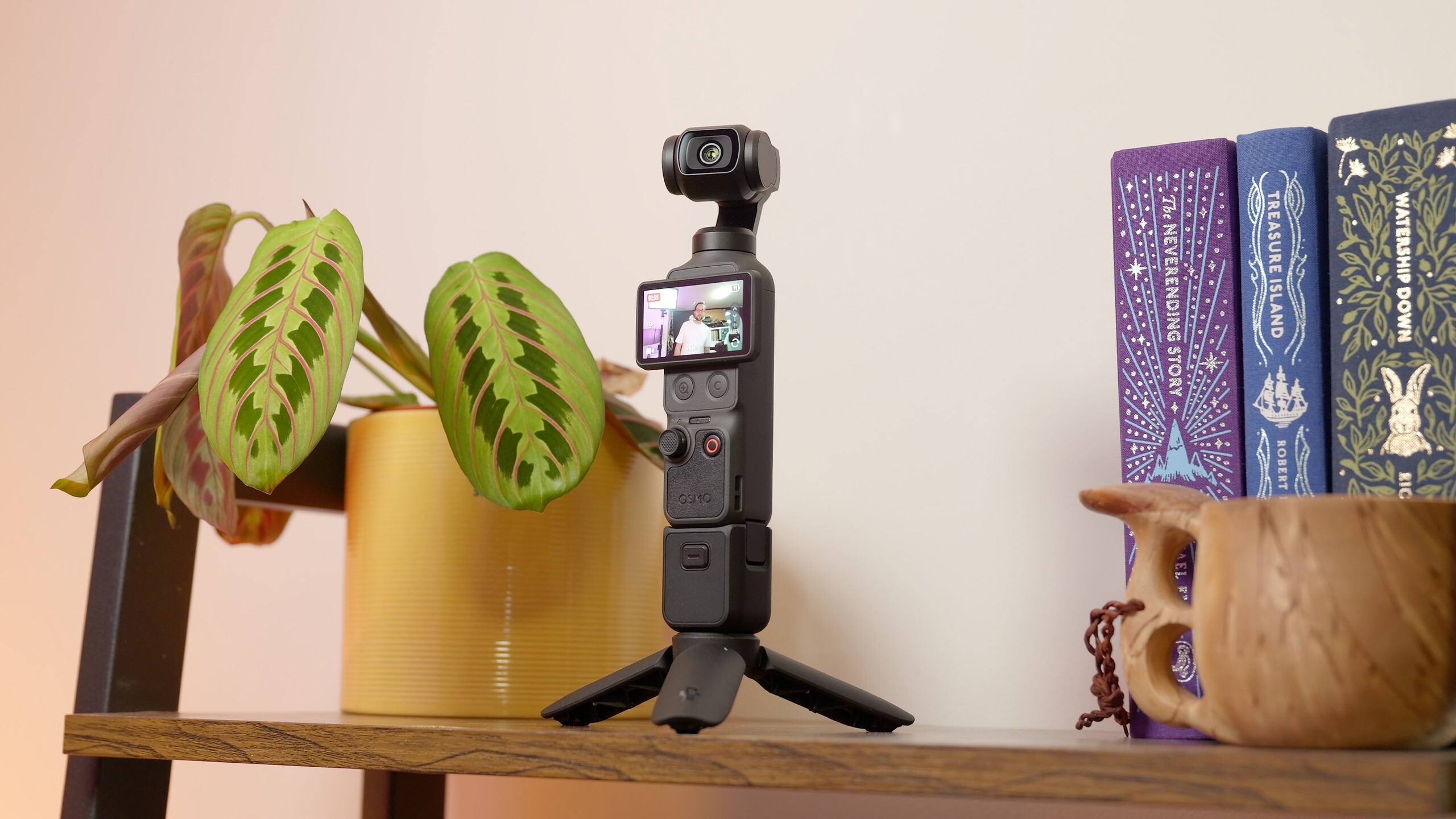 La date de sortie et le prix de DJI Osmo Pocket 4 sont officiellement révélés