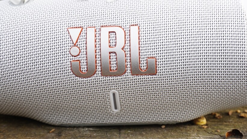 Logo JBL Charge 6