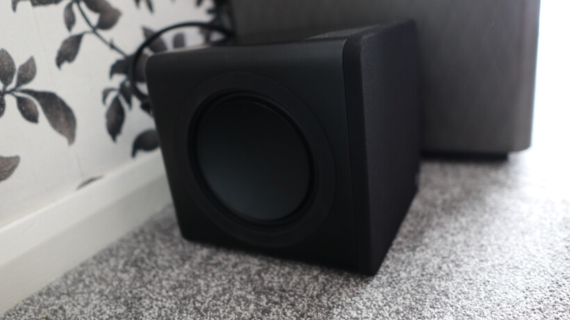 Profil latéral du caisson de basses - Cambridge Audio MSX20 et MSX Sub 200