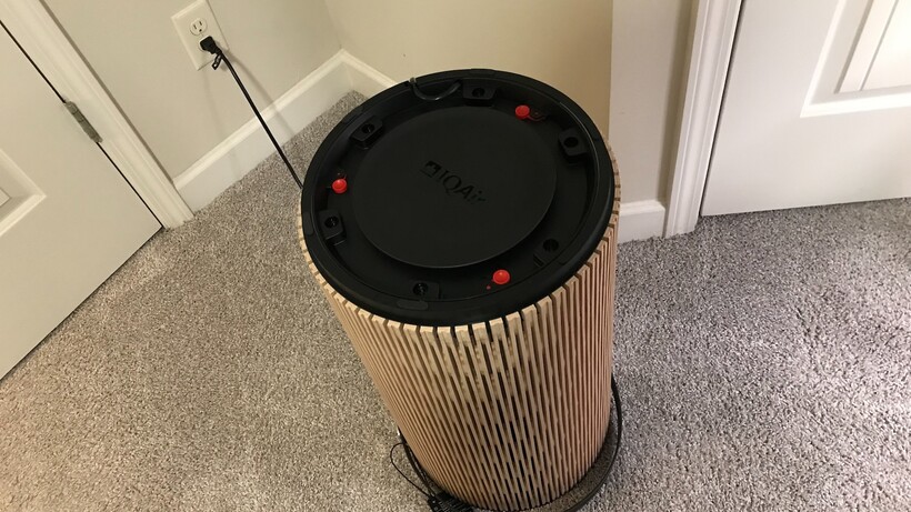 Fond du purificateur d'air IQAir Atem Earth