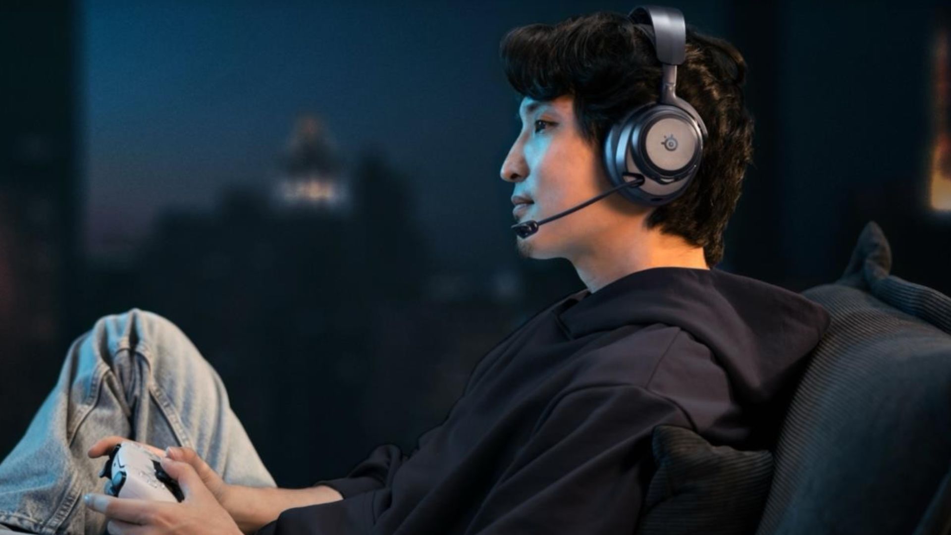 Arctis Nova Pro Omni de SteelSeries mélange l'audio du PC et de la console